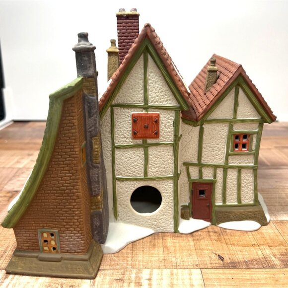 Dept 56 5800-9 Hembleton Pewterer Dickens Heritage Village - Picture 2 of 7